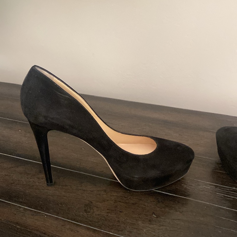 Jimmy Choo Black Heels Classic Suede Pumps - Picture 5 of 8